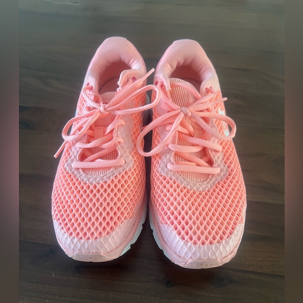 Bright peach colored Under Armour
Charged Shoes Women's 9